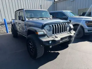 Jeep Gladiator 2020 4x4 Sport 4 puertas Crew Cab batea de 5.0 pies