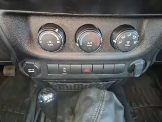 Jeep Wrangler 2014 Sport 4x4 SUV de 3 puertas
