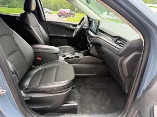 Ford Escape Híbrido Enchufable 2025 PHEV SUV de 4 puertas