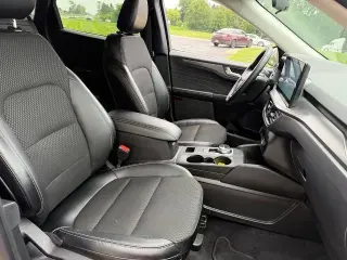 Ford Escape Híbrido Enchufable 2025 PHEV SUV de 4 puertas