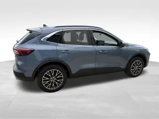 Ford Escape Híbrido Enchufable 2025 PHEV SUV de 4 puertas