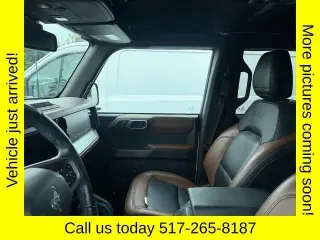 Ford Bronco 2023 4x4 Badlands Advanced SUV de 4 puertas