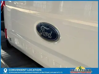 Ford F-250 Super Duty 2017 4x4 King Ranch 4 puertas Cabina de tripulación 6.8 pies SB Camioneta