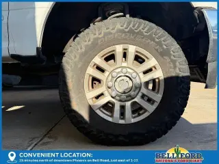 Ford F-250 Super Duty 2017 4x4 King Ranch 4 puertas Cabina de tripulación 6.8 pies SB Camioneta