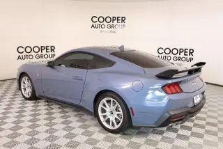 Ford Mustang 2024 GT Premium 2 puertas Fastback