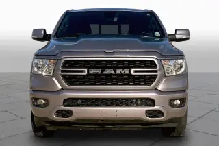 Ram 1500 2022 4x4 Lone Star 4dr Crew Cab batea de 5.6 pies