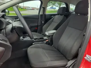 Ford Focus 2015 SE Hatchback de 4 puertas