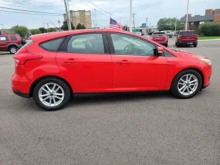 Ford Focus 2015 SE Hatchback de 4 puertas