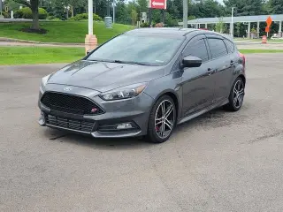 Ford Focus 2015 ST 5 puertas Hatchback