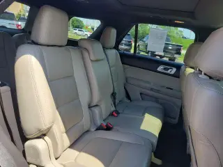 Ford Explorer 2015 AWD XLT SUV de 4 puertas