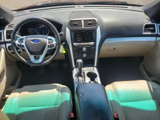 Ford Explorer 2015 AWD XLT SUV de 4 puertas
