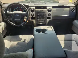 Ford F-150 2011 4x4 XLT 4p SuperCrew Styleside 5.5 pies CB