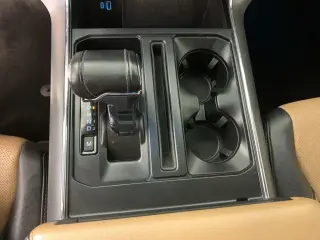 Ford F-150 2022 4x4 King Ranch 4 puertas SuperCrew 6.5 pies SB