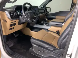 Ford F-150 2022 4x4 King Ranch 4 puertas SuperCrew 6.5 pies SB