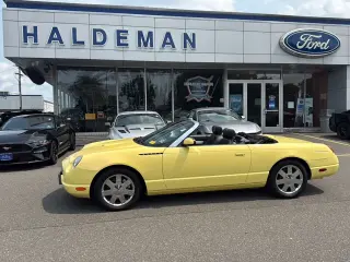 Ford Thunderbird 2002 Deluxe Descapotable de 2 puertas