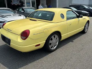 Ford Thunderbird 2002 Deluxe Descapotable de 2 puertas