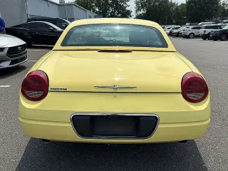 Ford Thunderbird 2002 Deluxe Descapotable de 2 puertas