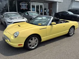 Ford Thunderbird 2002 Deluxe Descapotable de 2 puertas
