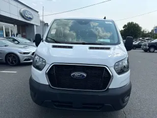 Ford Transit 2025 250 3 puertas LWB techo bajo furgoneta de carga