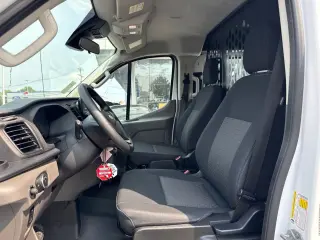 Ford Transit 2025 250 3 puertas LWB techo bajo furgoneta de carga