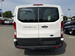 Ford Transit 2025 250 3 puertas LWB techo bajo furgoneta de carga