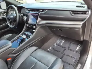 Jeep Grand Cherokee L 2021 4x4 Overland SUV de 4 puertas
