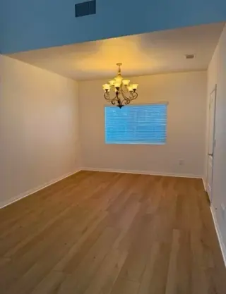 3Bed 2Bath Home in Carthay