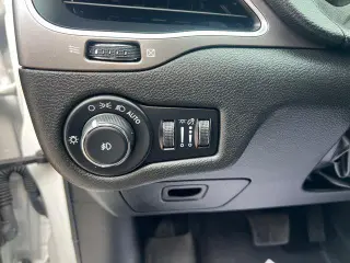 Jeep Cherokee 2021 4x4 Latitude Lux SUV 4p