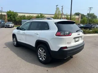 Jeep Cherokee 2021 4x4 Latitude Lux SUV 4p