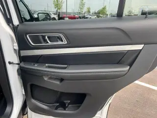 Ford Explorer 2016 AWD XLT SUV de 4 puertas