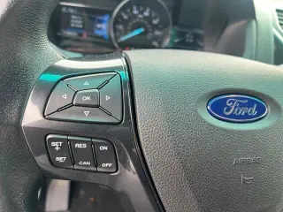 Ford Explorer 2016 AWD XLT SUV de 4 puertas