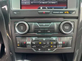 Ford Explorer 2016 AWD XLT SUV de 4 puertas