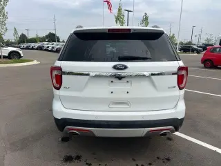 Ford Explorer 2016 AWD XLT SUV de 4 puertas