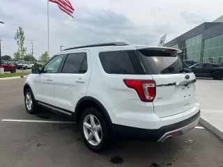 Ford Explorer 2016 AWD XLT SUV de 4 puertas