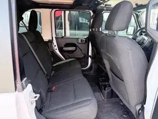 Jeep Wrangler Unlimited 2020 4x4 Willys Sport SUV de 4 puertas