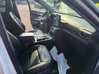 Ford Explorer 2023 AWD Limited SUV de 4 puertas