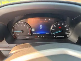 Ford Explorer 2023 AWD Limited SUV de 4 puertas