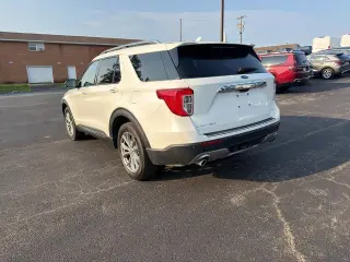 Ford Explorer 2023 AWD Limited SUV de 4 puertas