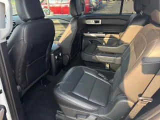 Ford Explorer 2023 AWD Limited SUV de 4 puertas