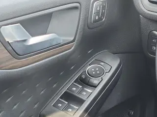Ford Escape Hybrid 2020 AWD Titanium SUV de 4 puertas