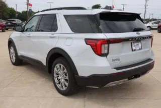 Ford Explorer 2026 AWD Active SUV de 4 puertas