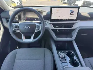 Ford Explorer 2026 AWD Active SUV de 4 puertas