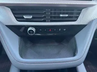 Ford Explorer 2026 AWD Active SUV de 4 puertas