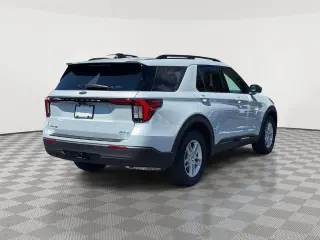 Ford Explorer 2026 AWD Active SUV de 4 puertas
