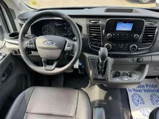 Ford Transit 2024 Furgón de Carga 250 de 3 puertas, batalla larga (LWB), techo alto y carrocería extendida