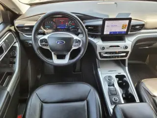 Ford Explorer 2022 AWD XLT SUV 4 puertas