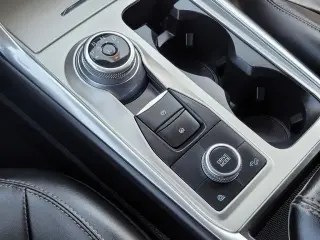 Ford Explorer 2022 AWD XLT SUV 4 puertas