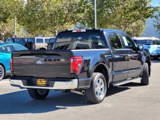 Ford F-150 2025 4x2 XLT 4p SuperCrew 5.5 ft. SB
