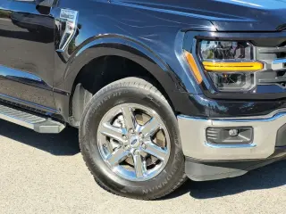 Ford F-150 2025 4x2 XLT 4p SuperCrew 5.5 ft. SB