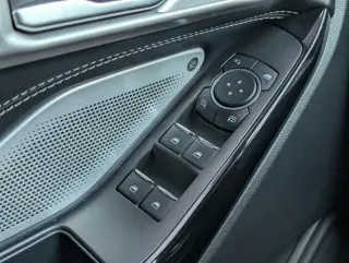 Ford Explorer 2022 AWD ST SUV de 4 puertas